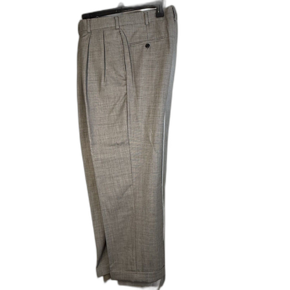 Vntg JOS A BANK Gray black small Houndstooth Suit 44R Wool Pants 37x 28.5 - Picture 9 of 13
